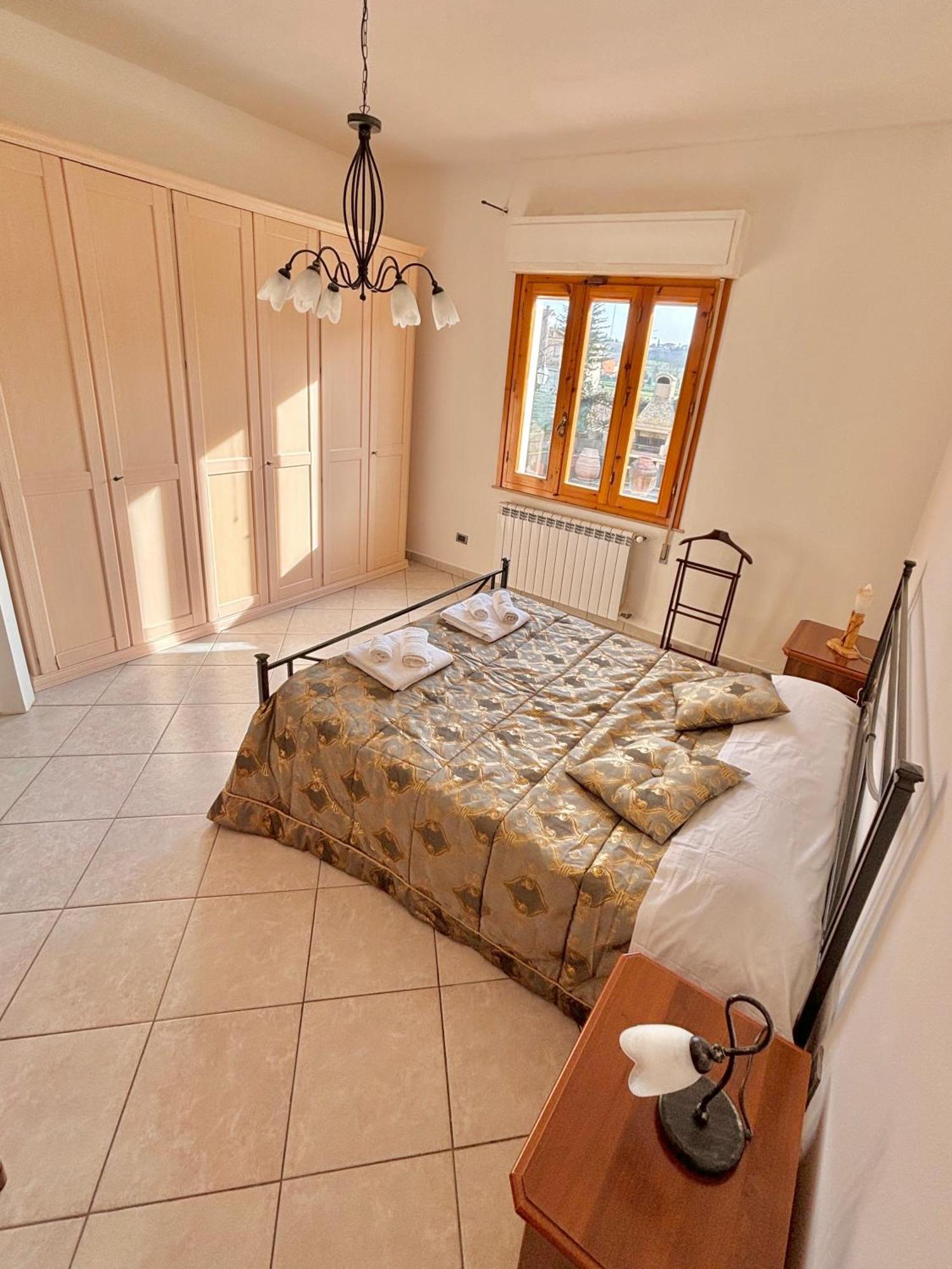 Peace & Relax Holiday Home Lazzeretto Bagian luar foto
