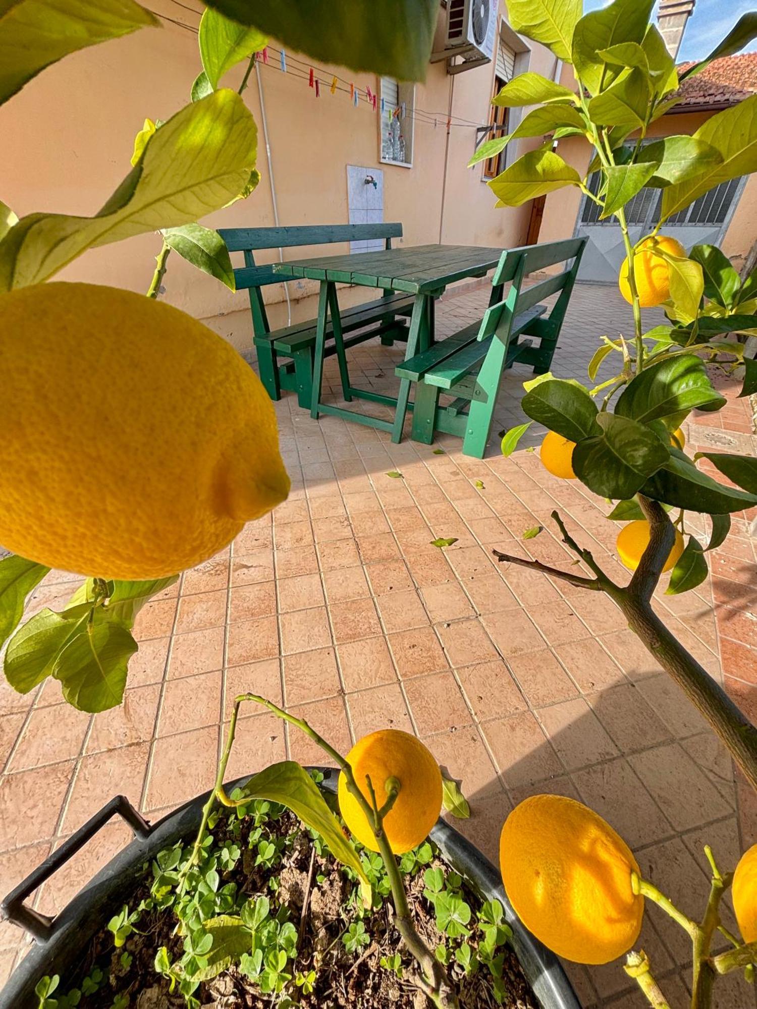 Peace & Relax Holiday Home Lazzeretto Bagian luar foto